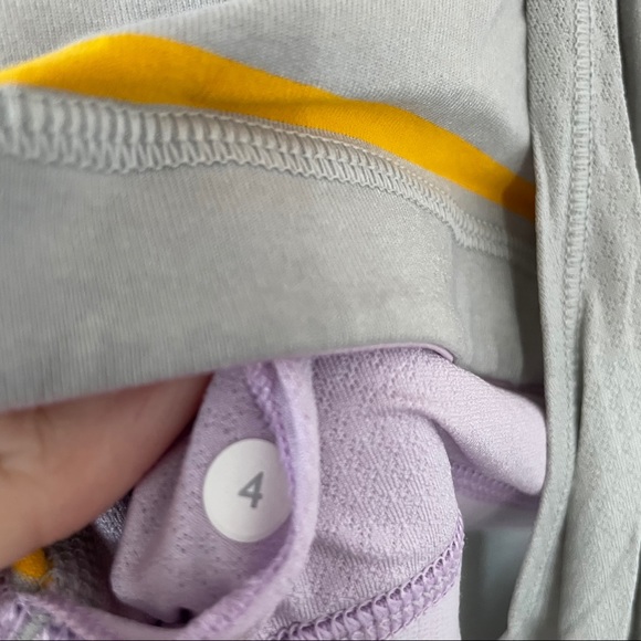 Lulu Lemon Workout Top - Picture 5 of 5